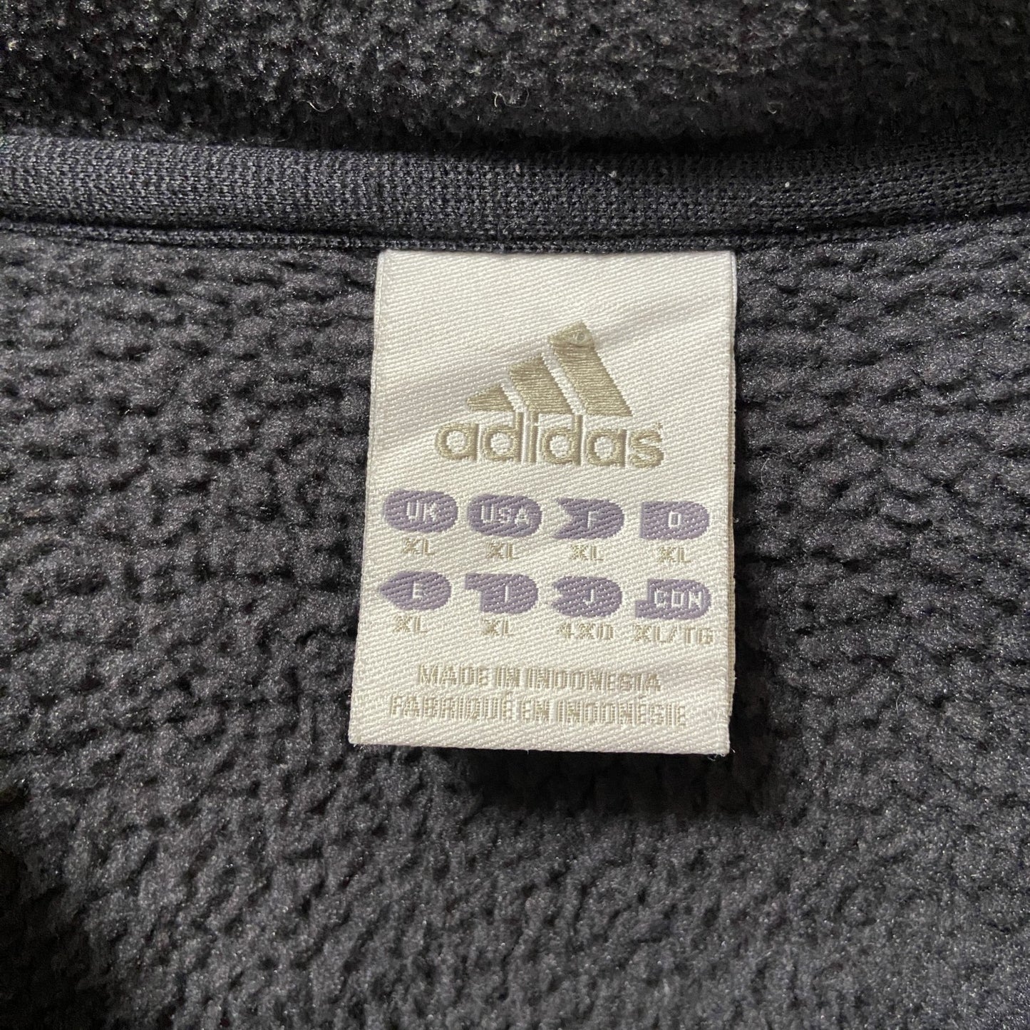 古着 used adidas アディダス 長袖フリースパーカー プルオーバー ライン ブラック ワンポイントロゴ刺繍 XLサイズ