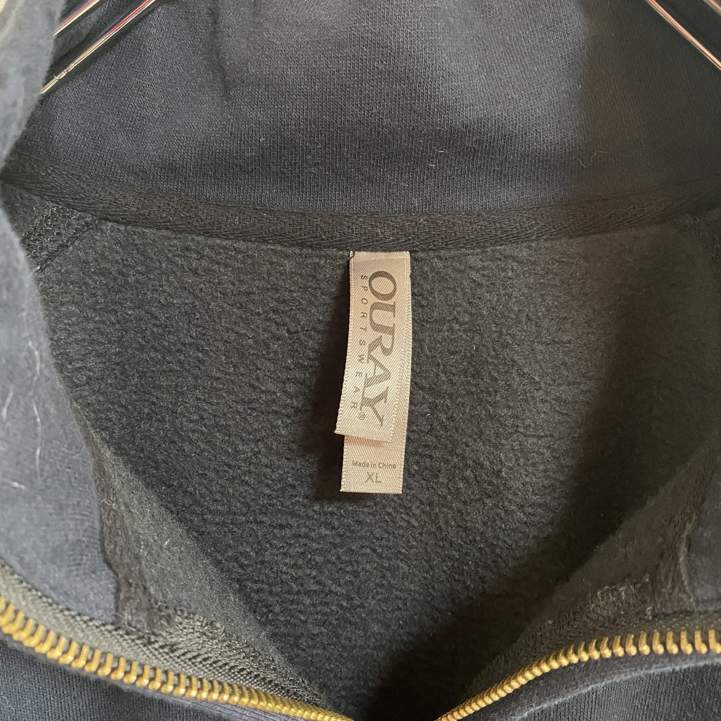 古着 used OURAY 長袖ハーフジップスウェット トレーナー ワンポイント刺繍 黒 ブラック レトロデザイン XLサイズ
