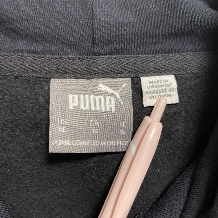 古着 used PUMA プーマ 長袖ロゴ立体パーカー スウェットプルオーバー 黒 ブラック 秋冬服 ビッグシルエット XLサイズ