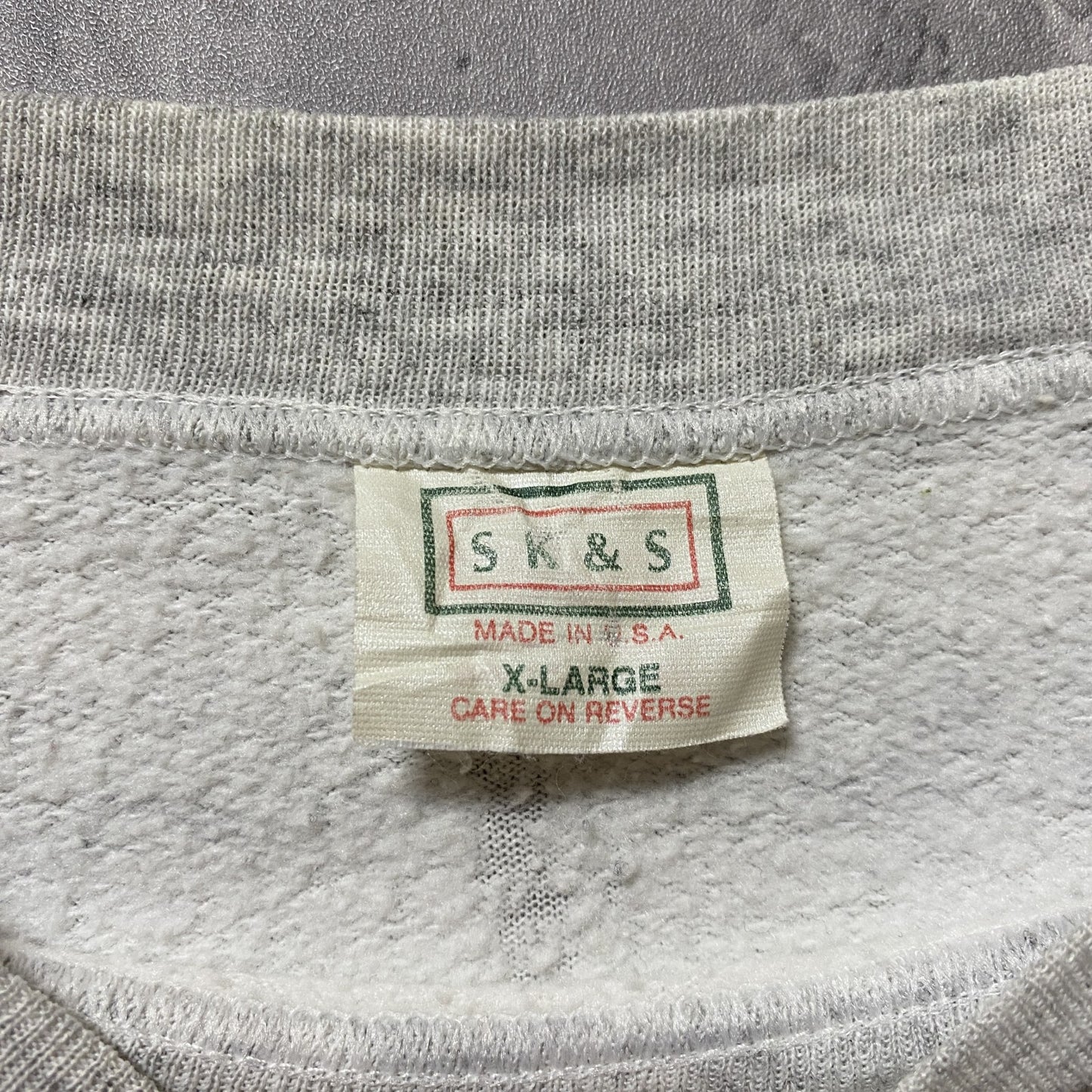 古着 used SK&S USA製 長袖ボーダープリントスウェット 白 ホワイト グレー ワシントン レトロデザイン XLサイズ
