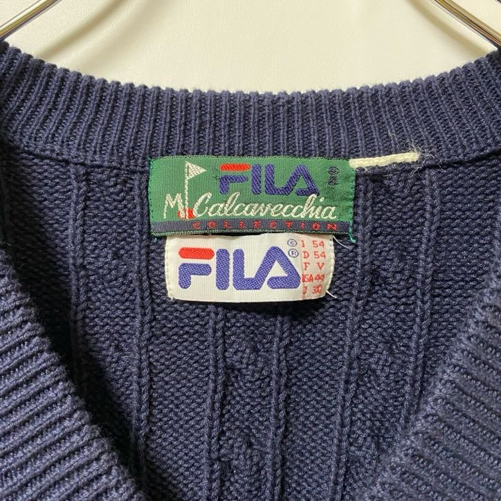 古着 used FILA フィラ Vネックニットベスト セーター ワンポイントロゴ刺繍 ネイビー 秋冬服 Mサイズ