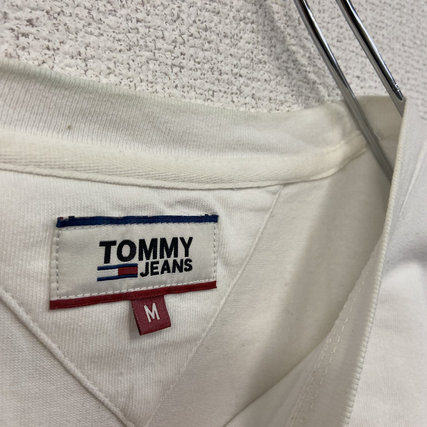 TOMMY HILFIGER トミーヒルフィガー 半袖プリントTシャツ 白 ホワイト Mサイズ