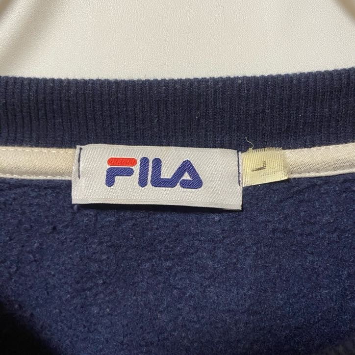 古着 used FILA フィラ 長袖クルーネックビッグロゴスウェット トレーナー レトロデザイン ネイビー Lサイズ
