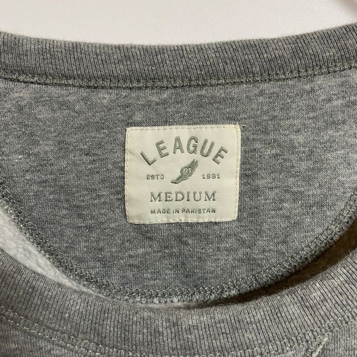 古着 used LEAGUE 長袖カレッジロゴ刺繍スウェット トレーナー ジョンズホプキンズ大学 グレー 秋冬服 Mサイズ