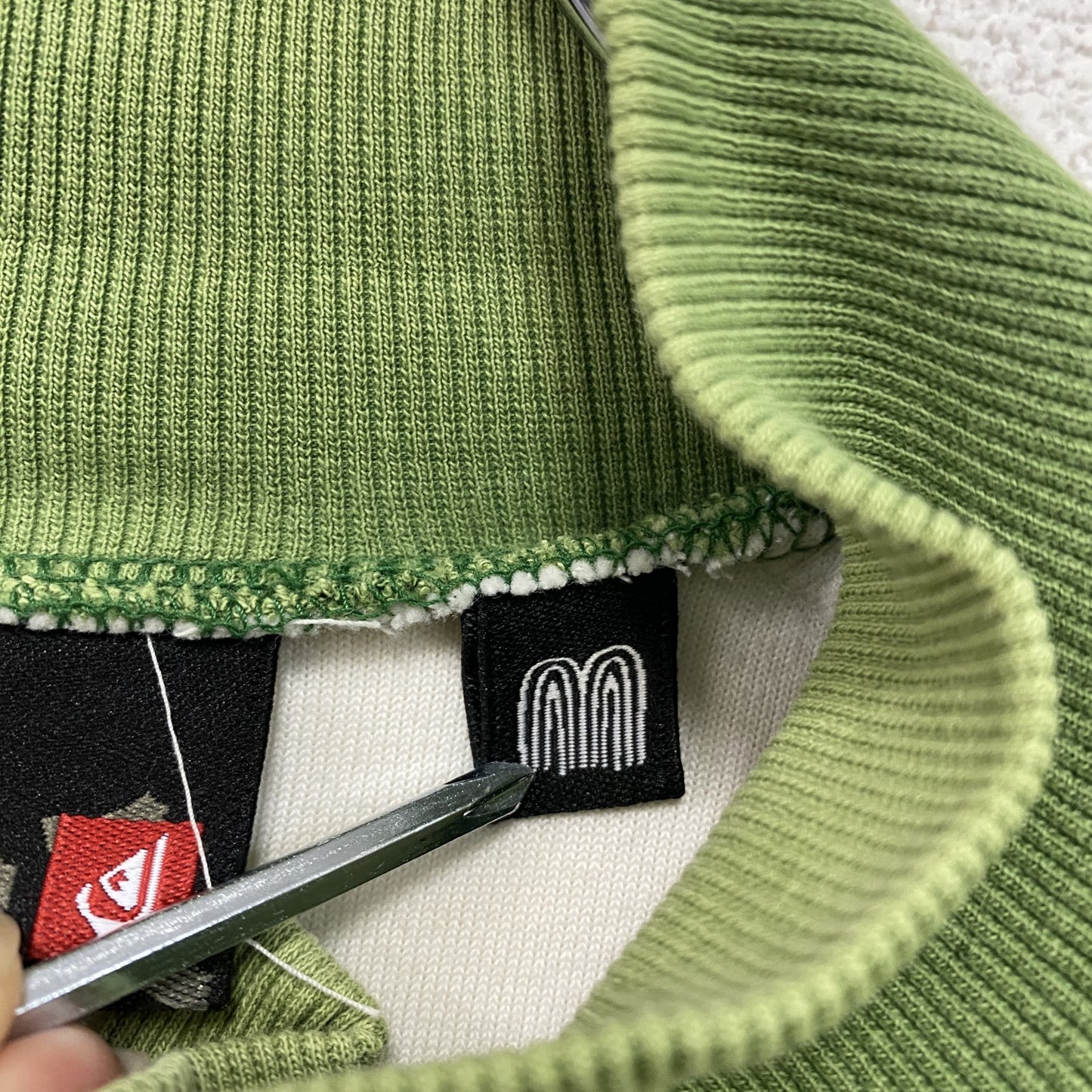 Quiksilver クイックシルバー フルジップベロアトラックジャケット/ジャージ ホワイト グリーン Mサイズ
