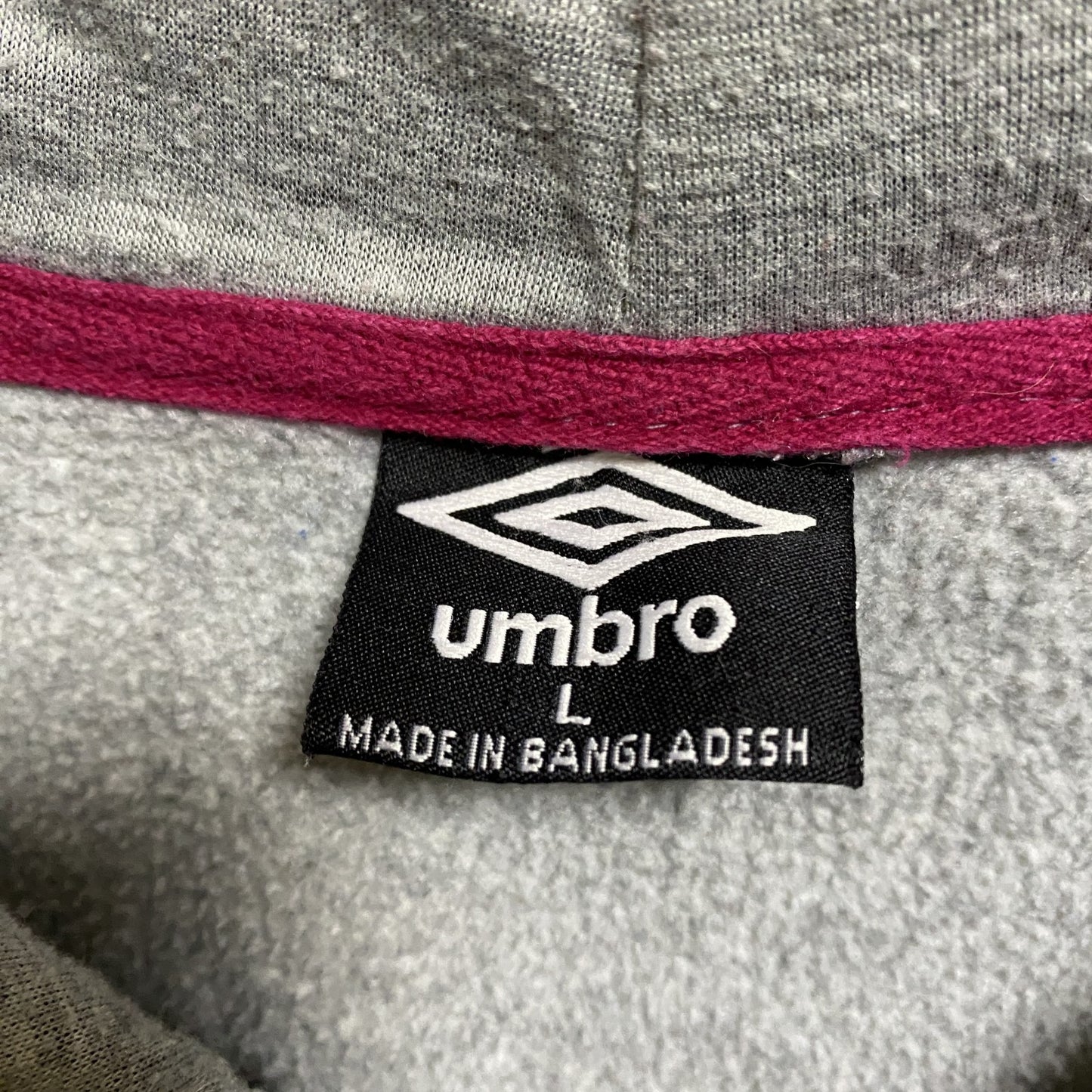 古着 used umbro アンブロ バルセロナFC 長袖ロゴプリントパーカー フーディー ヴィンテージ スポーティー Lサイズ