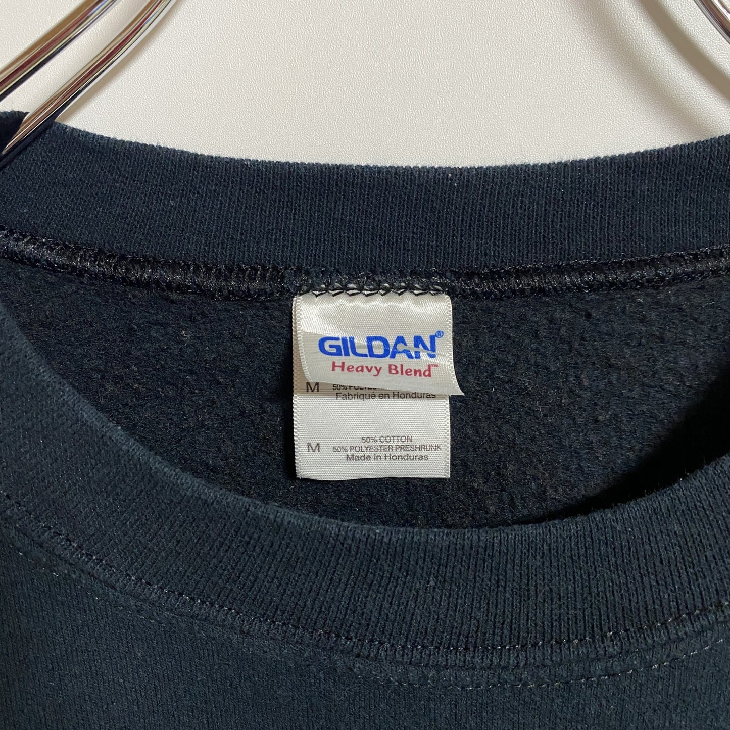 古着 used GILDAN ギルダン 長袖英語プリントスウェット トレーナー クルーネック ネイビー レトロ 秋冬服 Mサイズ
