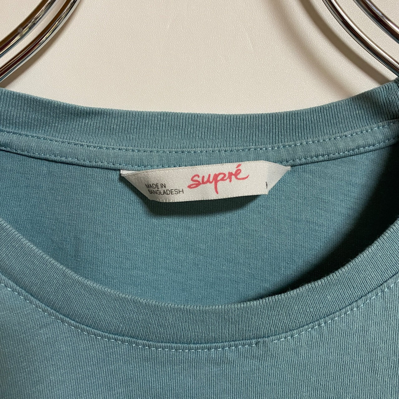 古着 used 半袖ロゴ刺繍Tシャツ クルーネック 蝶 バタフライ ラグナビーチ 水色 ライトブルー 春夏服 Mサイズ