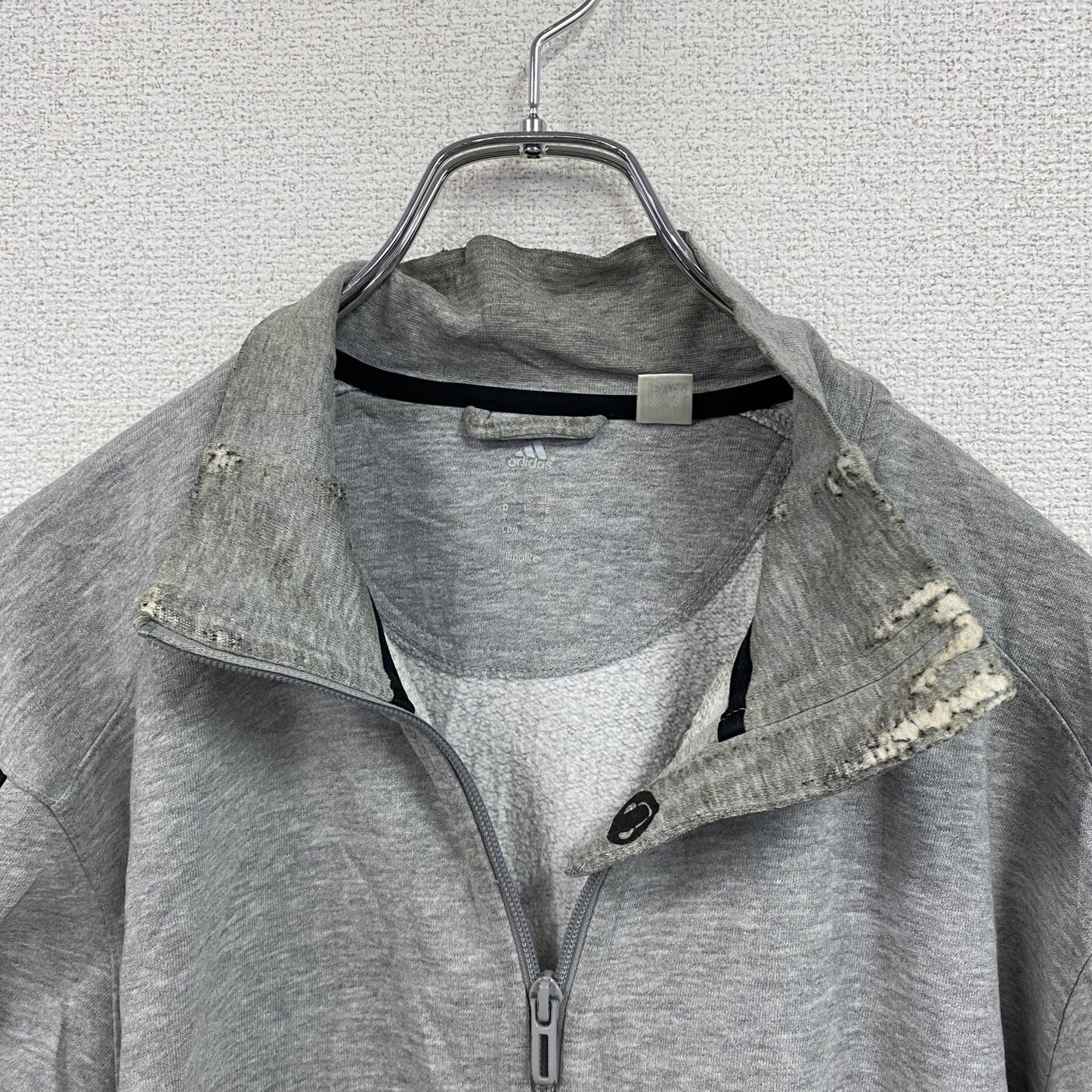 adidas アディダス フルジップスウェットトラックジャケット/ジャージ パフォーマンスロゴ 灰色 グレー