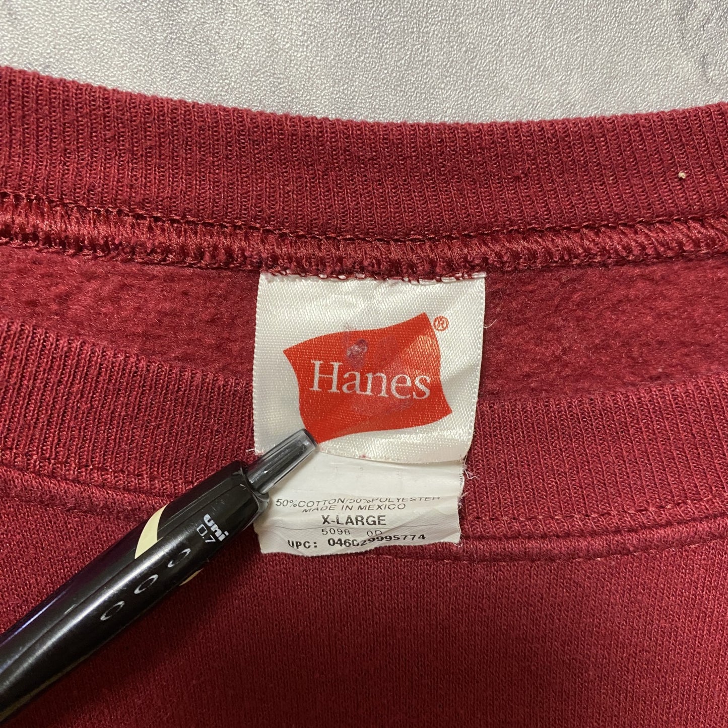 古着 used Hanes ヘインズ MONTANA 長袖プリントスウェット トレーナー 赤 熊 ビックサイズ XLサイズ