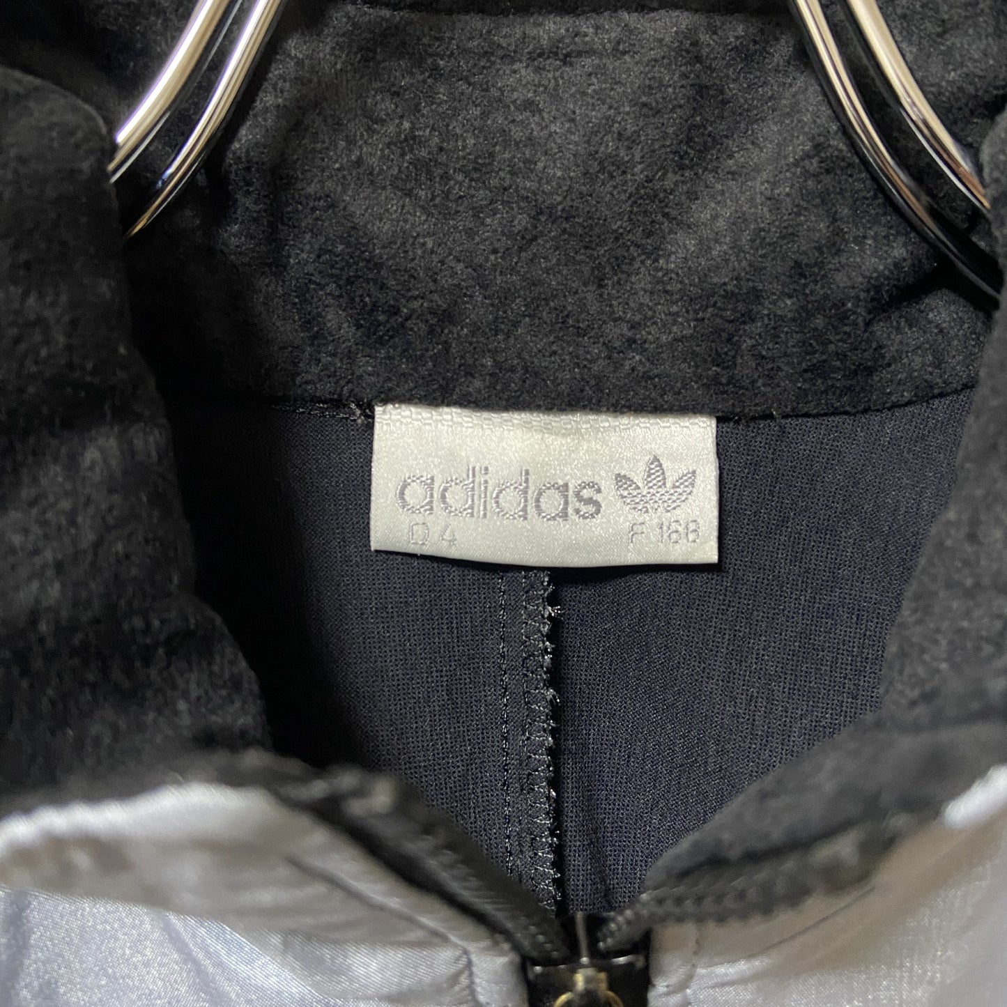 古着 used adidas アディダス 80s 90s 長袖トラックジャケット フルジップ ハイネック ベロア Mサイズ