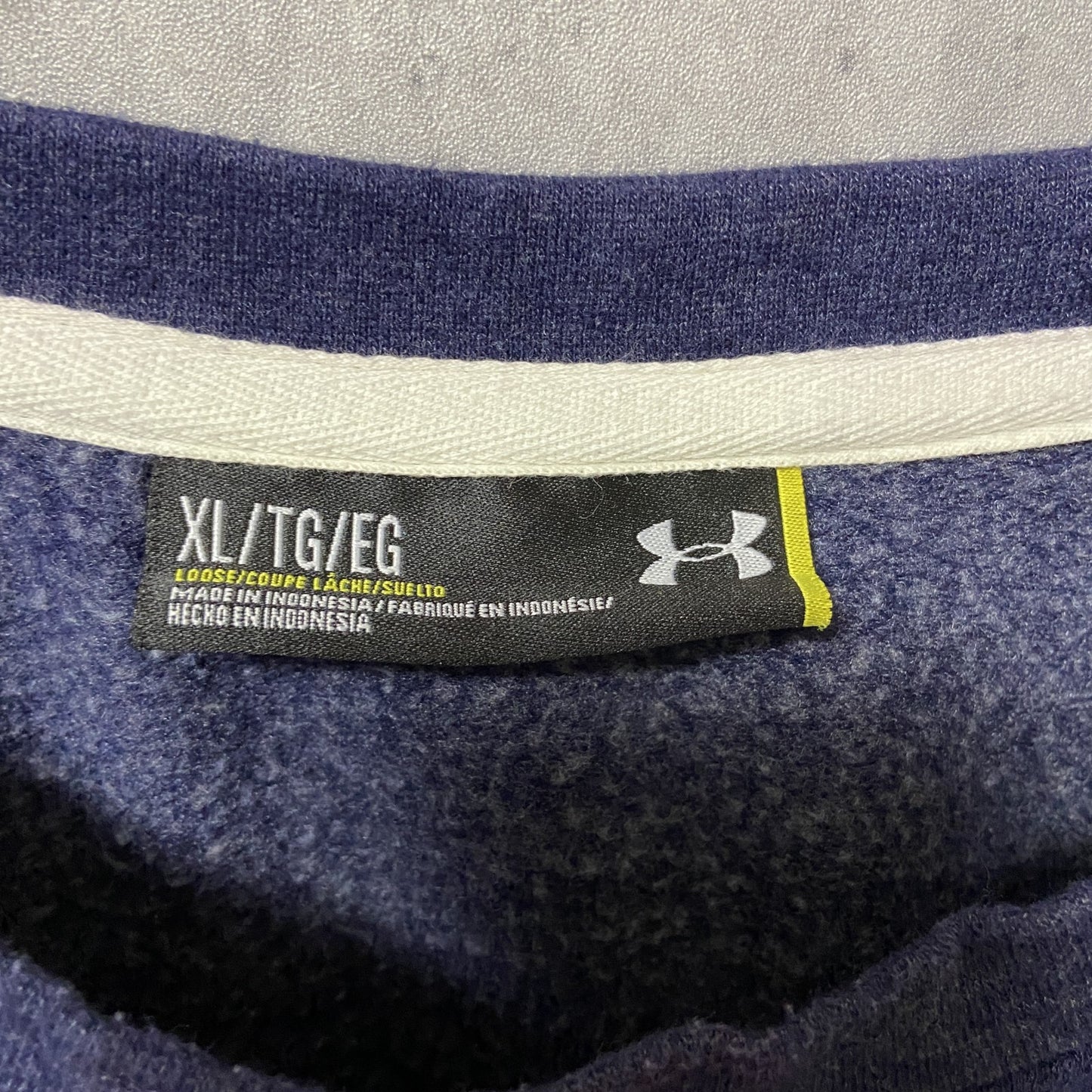 古着 used UNDER ARMOUR アンダーアーマー BULLIS 長袖プリントスウェット トレーナー オーバーサイズ