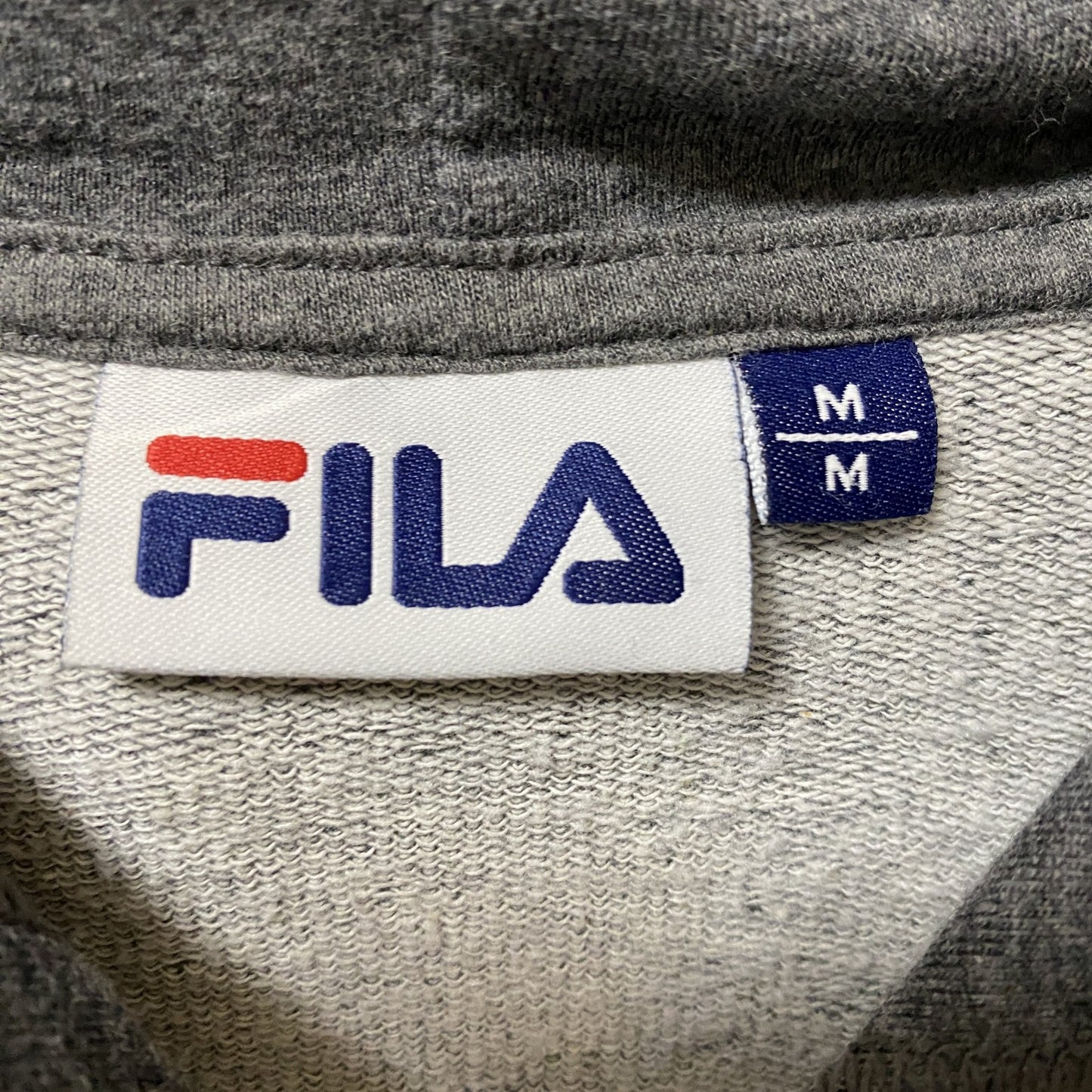古着 used FILA フィラ 長袖ワンポイントロゴ刺パーカー スウェットパーカー/フーディー グレー 前ポケット Mサイズ