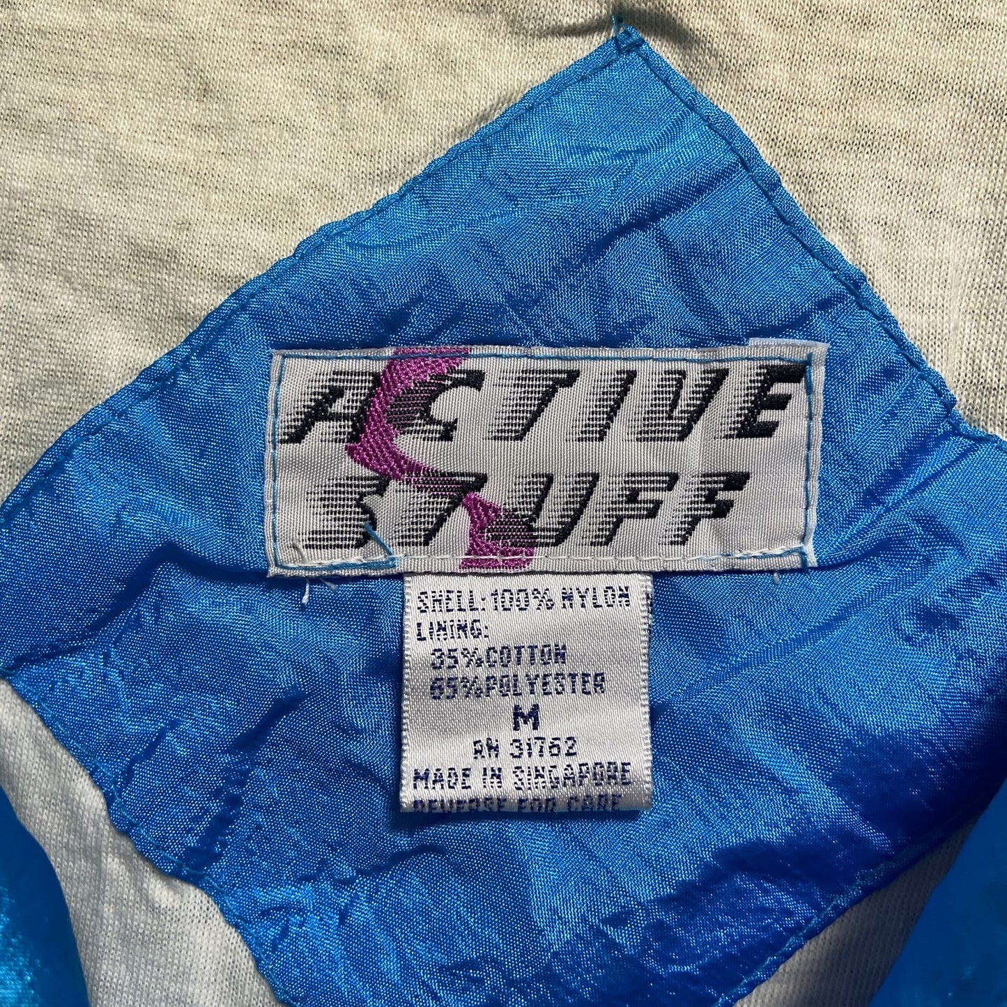 古着 used ACTIVE STUFF 長袖ナイロンジャケット マルチカラー フルジップ レトロ ヴィンテージ 派手 ハイネック