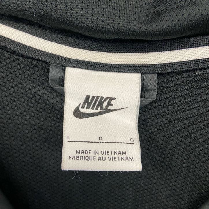 古着 used NIKE ナイキ 長袖ナイロンジャケット フルジップパーカー ワンポイントロゴプリント 黒 Lサイズ