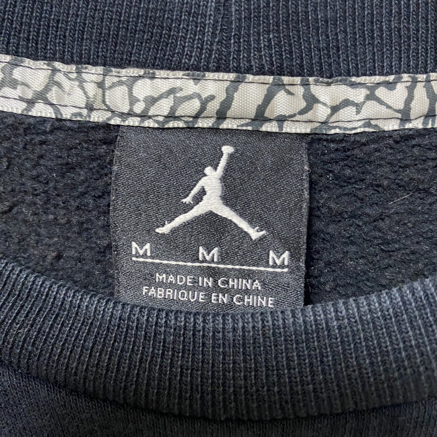 古着 used AIR JORDAN エアジョーダン 長袖プリントロゴデザインスウェット クルーネックトレーナー 黒 Mサイズ