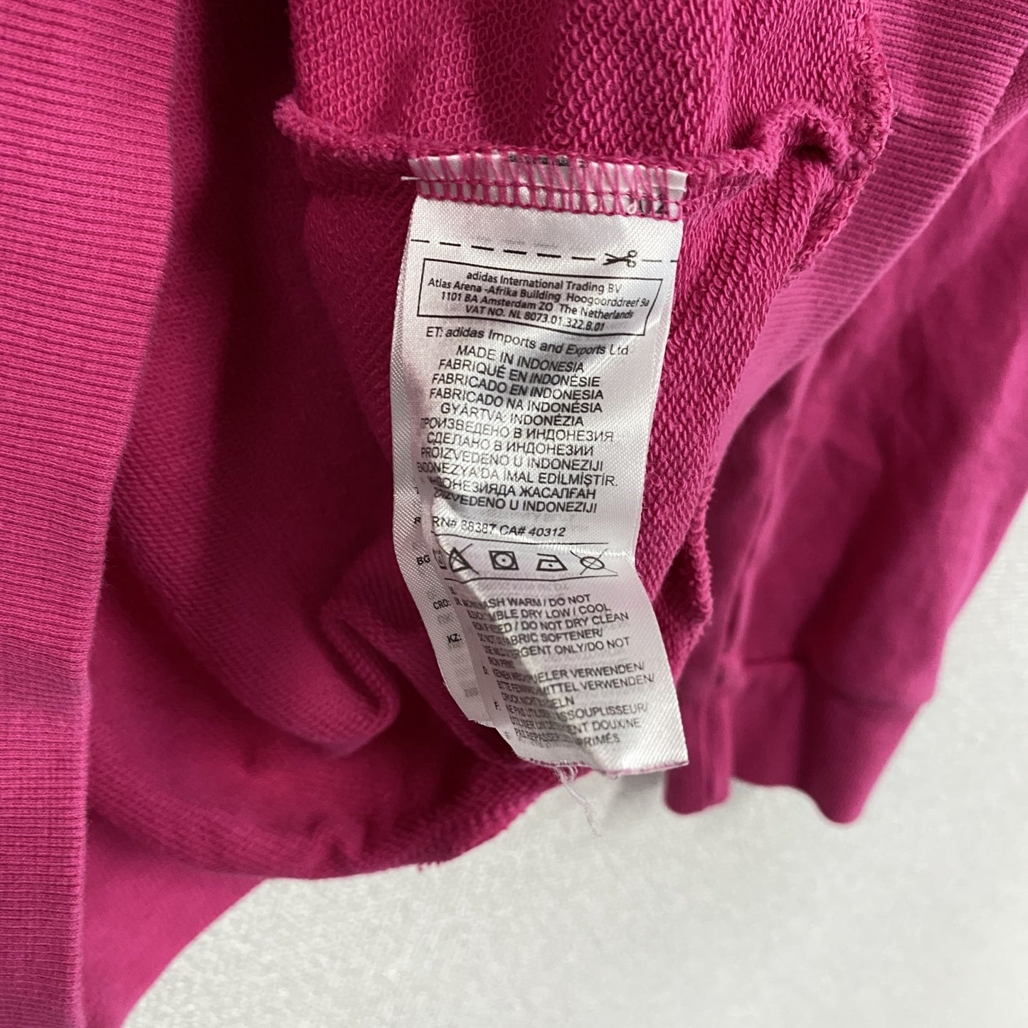 adidas アディダス 長袖Tシャツ/ロンT デカロゴ パフォーマンスロゴ ピンク Sサイズ