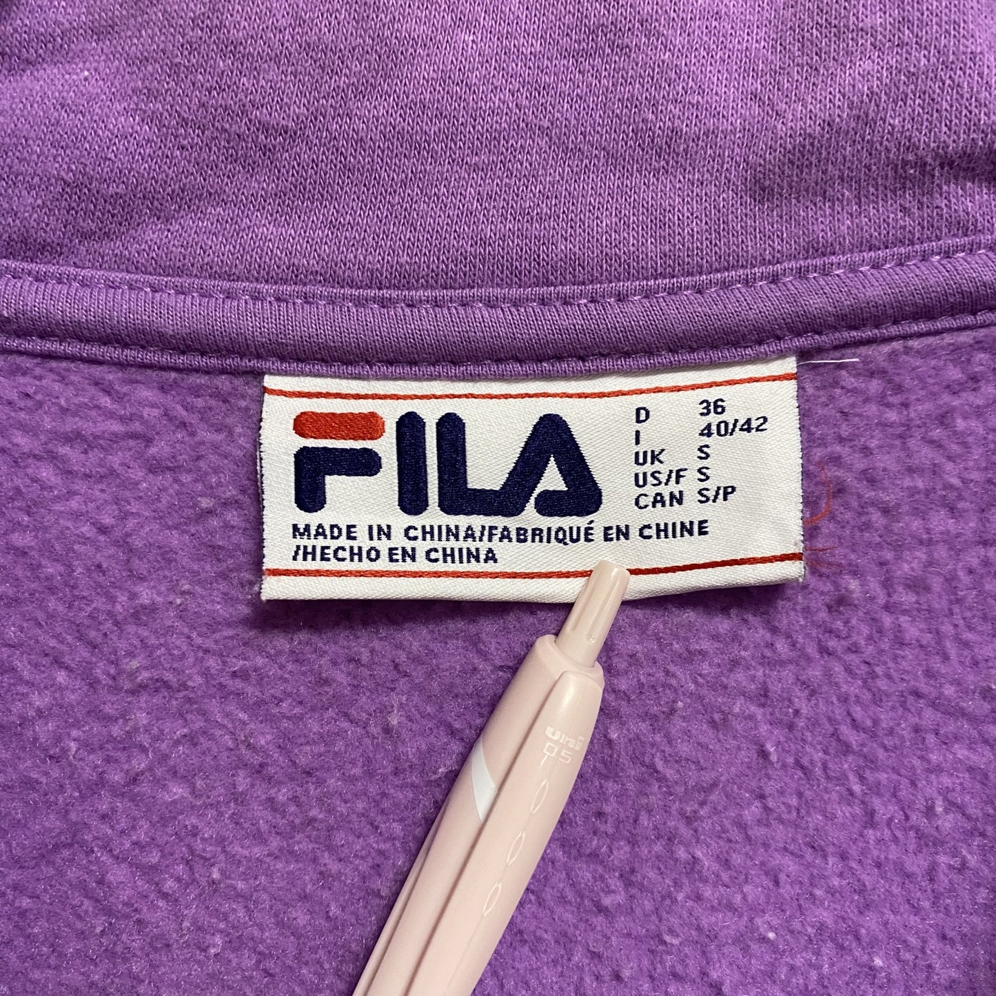 古着 used FILA フィラ 長袖ハーフジップハイネックスウェット 切り替えトレーナー ポイント刺繍 紫 白 グレー Sサイズ