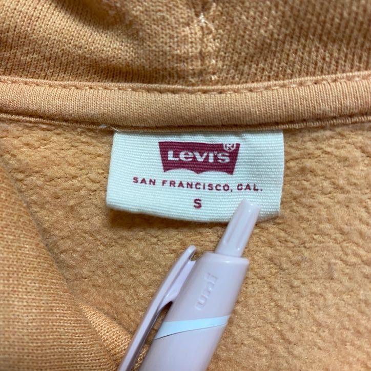 古着 used LEVIS リーバイス 長袖フロントロゴプリントパーカー スウェットプルオーバー オレンジ 秋冬服 Sサイズ