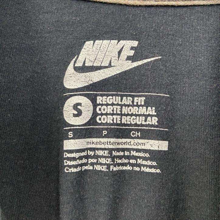 古着 used NIKE ナイキ 半袖ロゴプリントTシャツ 胸ポケット クルーネック 黒 ブラック 春夏服 Sサイズ