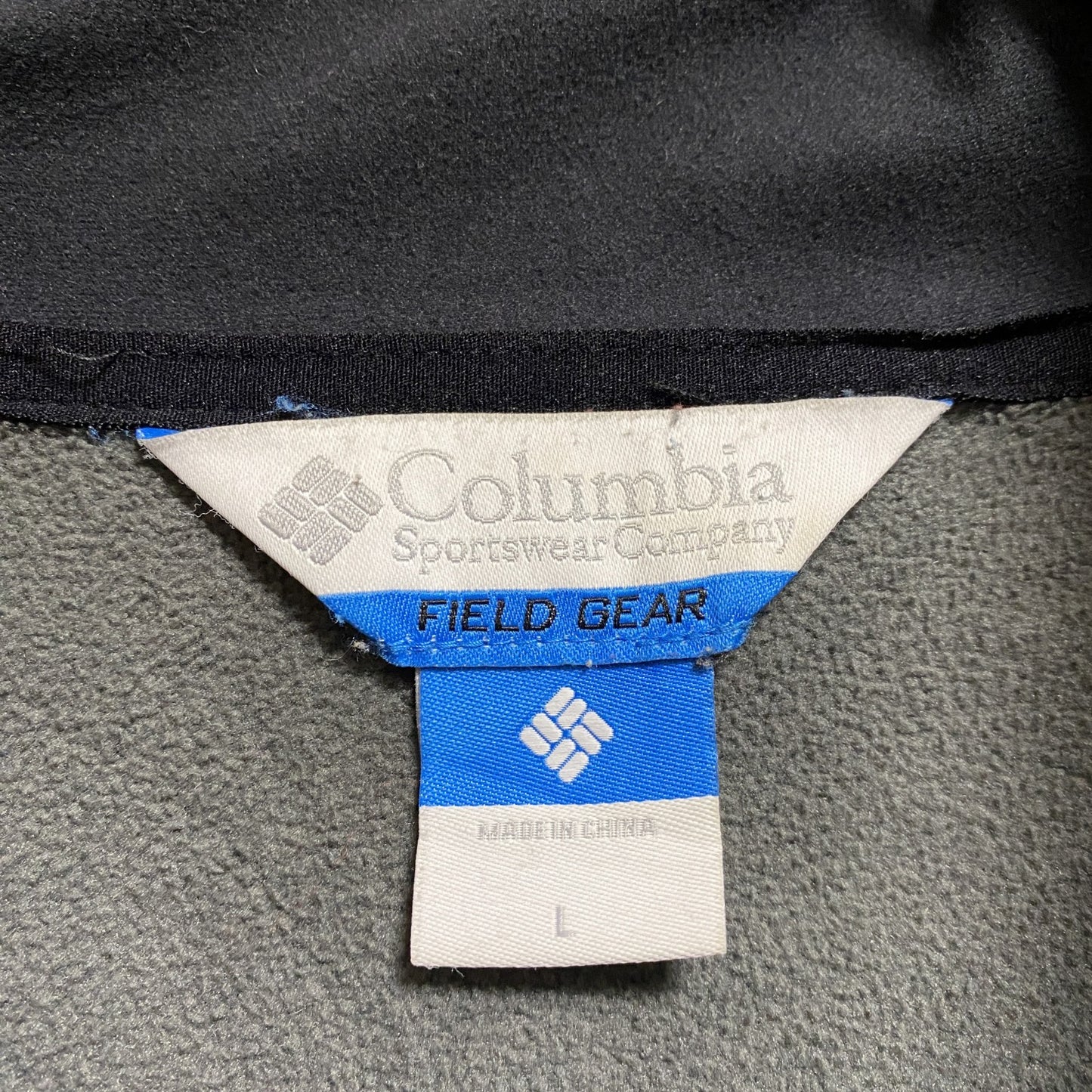 古着 used Columbia コロンビア 長袖フルジップトラックジャケット ジャージ スポーツウェア 黒 ブラック Lサイズ