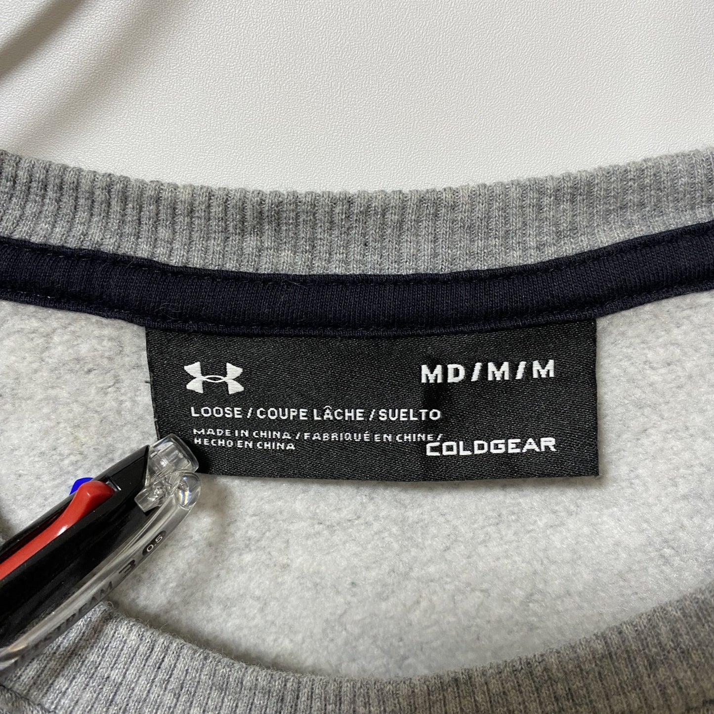 古着 used UNDER ARMOUR アンダーアーマー 長袖ワンポイントロゴプリントスウェット トレーナー グレー Mサイズ