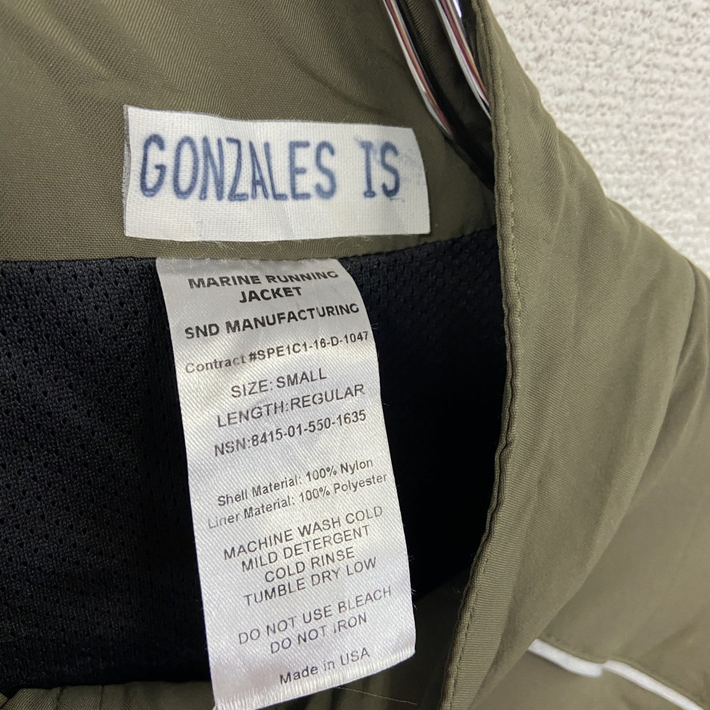 USMC 米軍海兵隊 ランニングジャケット フルジップナイロンジャケット カーキ Sサイズ