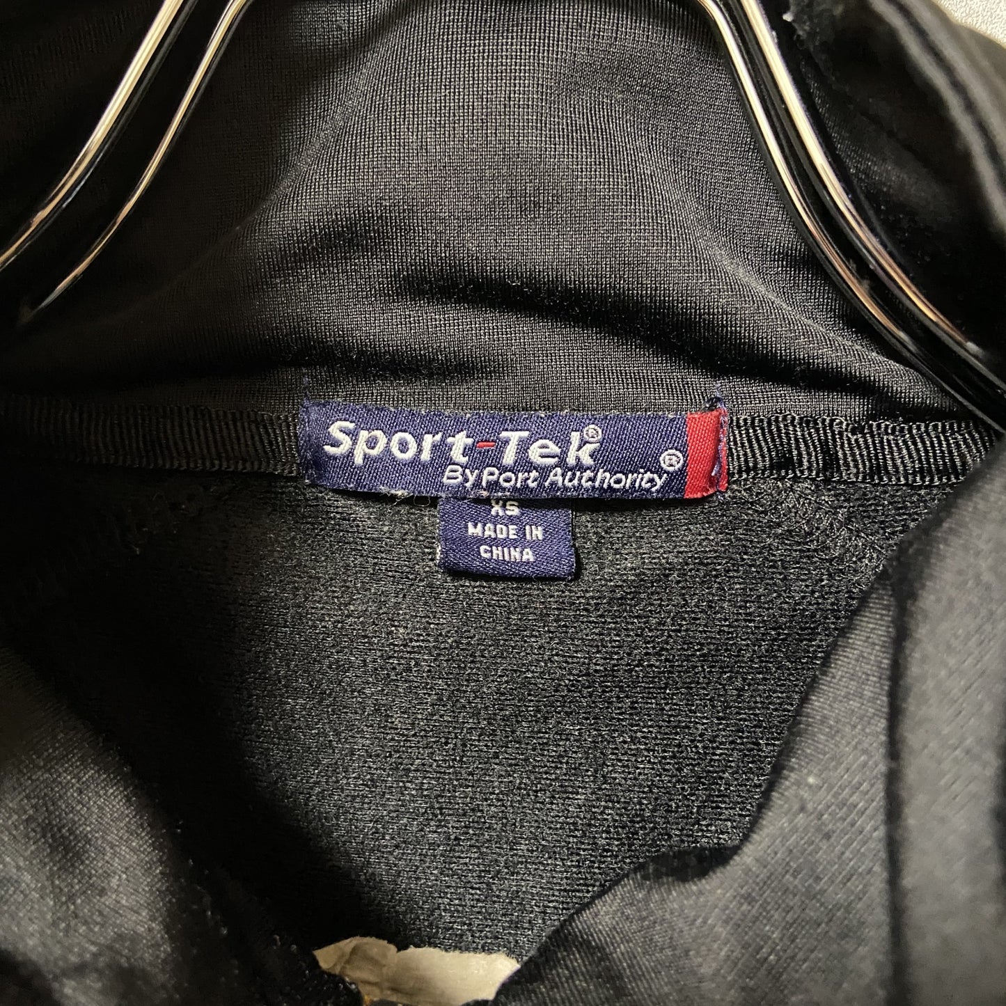 古着 used SPORT-TEK 長袖トラックジャケット ジャージ ワンポイント刺繍 W-SR 黒 ブラック XSサイズ