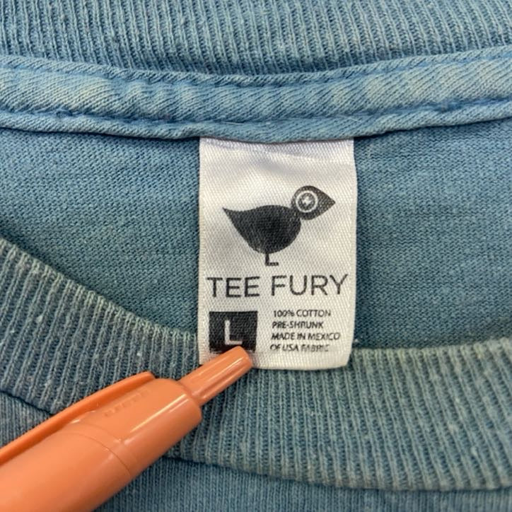 古着 used メキシコ製 TEE FURY 半袖イラストプリントTシャツ Spacecraft Repair 水色 Lサイズ