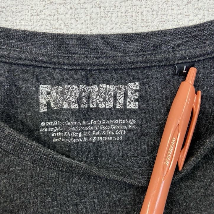 古着 used FORTNITE フォートナイト 半袖デザインプリントTシャツ ダークグレー カジュアル Lサイズ