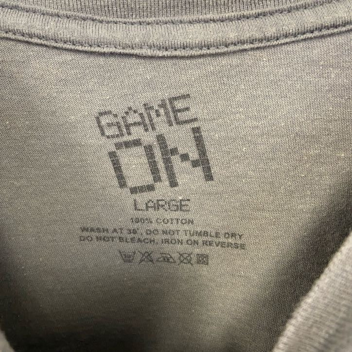 古着 used GAME ON ゲーム オン 半袖プリントTシャツ サンタ ビール カジュアルデザイン レトロ 薄茶色 Lサイズ