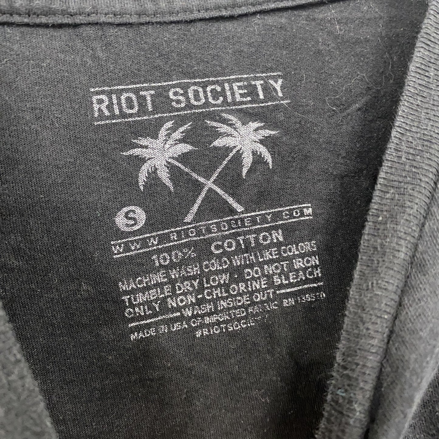 RIOT SOCIETY 半袖プリントアニマルTシャツ 英字プリント 黒 ブラック Sサイズ
