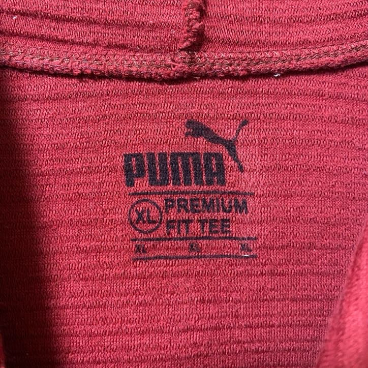 古着 used puma プーマ 長袖ワンポイントロゴ刺繍 フード付きスウェット 赤 レッド ワインレッド 秋冬服