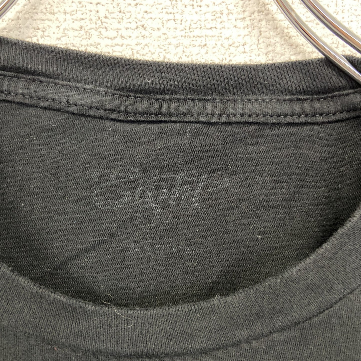 古着 used Eight 半袖ワンポイント刺繍Tシャツ サンタクロース シンプルデザイン 黒 ブラック クルーネック