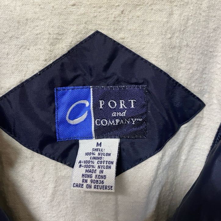 古着 used PORT&COMPANY 長袖ハーフジップナイロンジャケット フード付きプルオーバー YMCA ネイビー Mサイズ