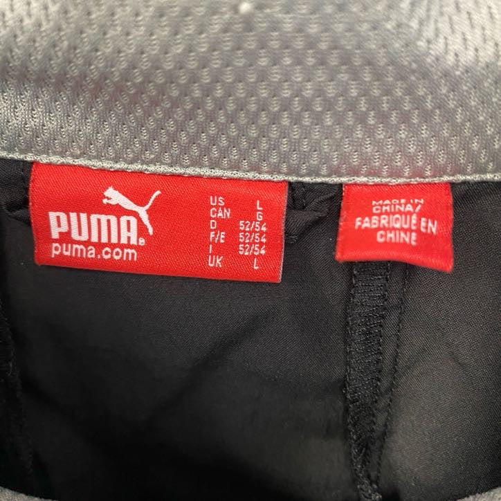 古着 used PUMA プーマ 長袖フルジップナイロンジャケット ウィンドブレーカー ワンポイントロゴ スポーツ 黒 Lサイズ