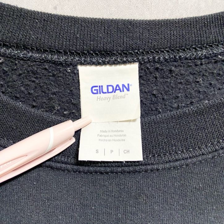 古着 used GILDAN ギルダン 長袖クルーネックプリントスウェット トレーナー プリンセス 黒 ブラック Sサイズ