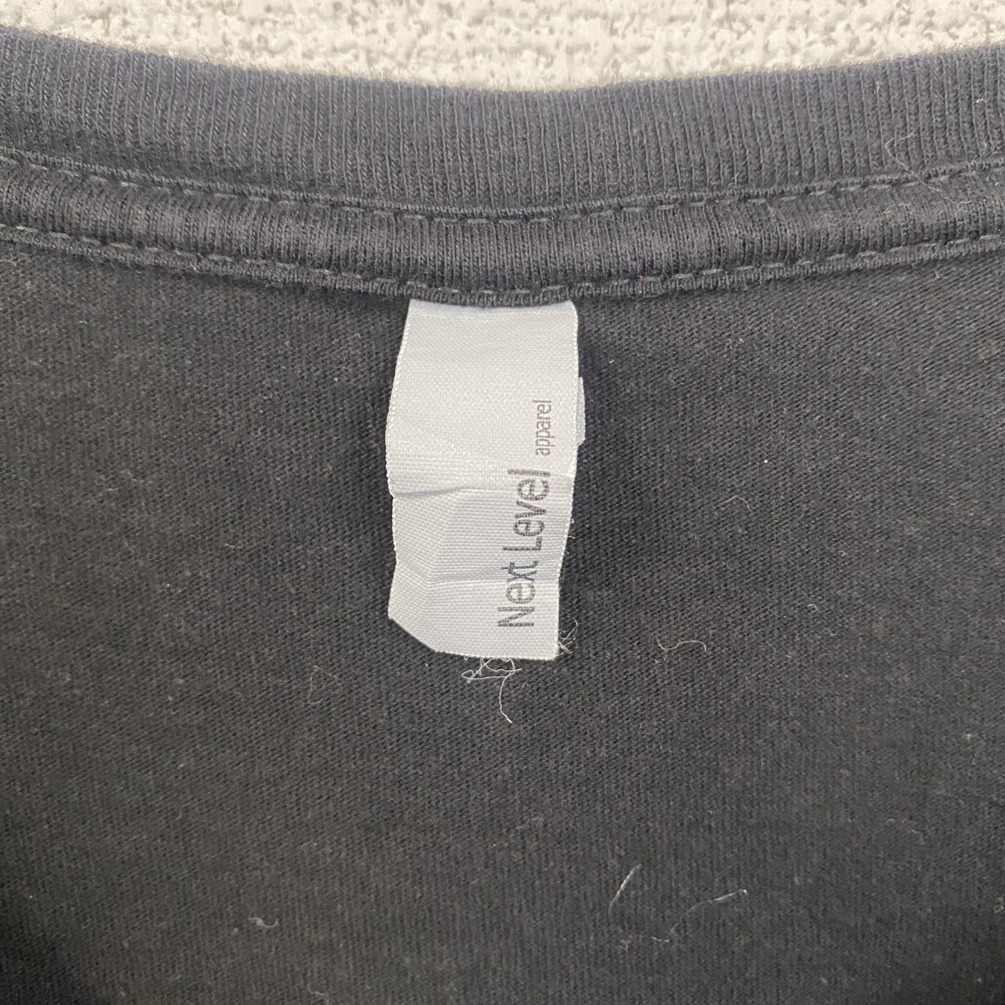 古着 used NEXT LEVEL APPAREL 半袖プリントロゴTシャツ レトロデザイン Vネック 黒 ブラック Lサイズ