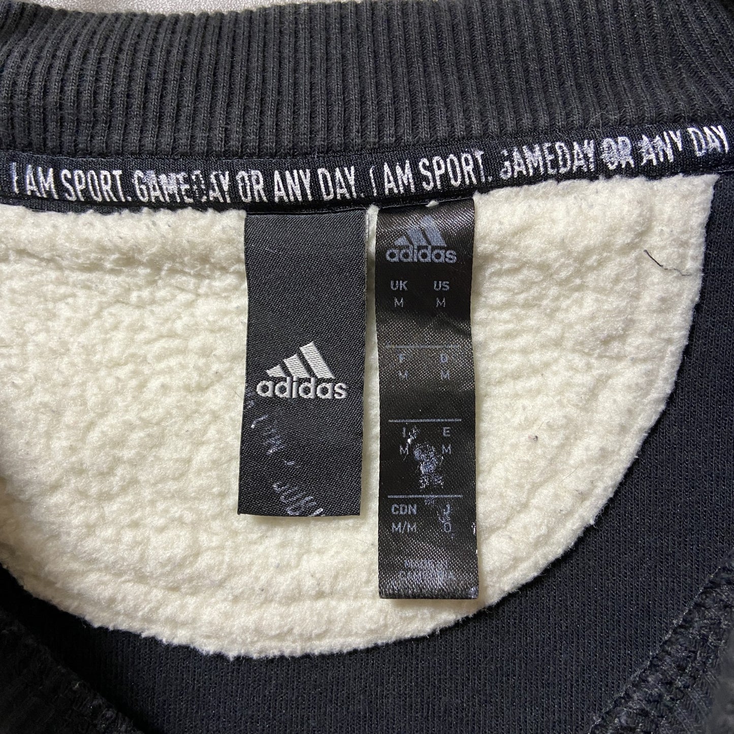 古着 used Adidas アディダス 長袖ボアポケットスウェット トレーナー ロゴ刺繍 黒 ブラック Mサイズ