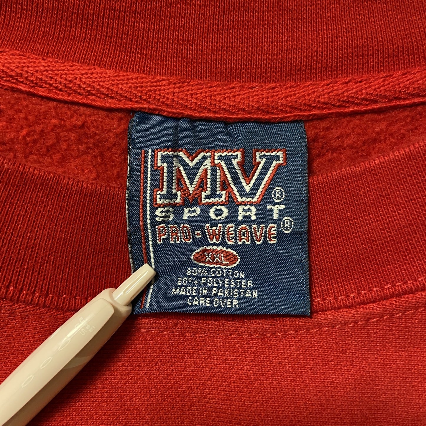 古着 used MV SPORT PRO WEAVE 長袖ワンポイントロゴ刺繍スウェット トレーナー 赤 XXLサイズ レトロ