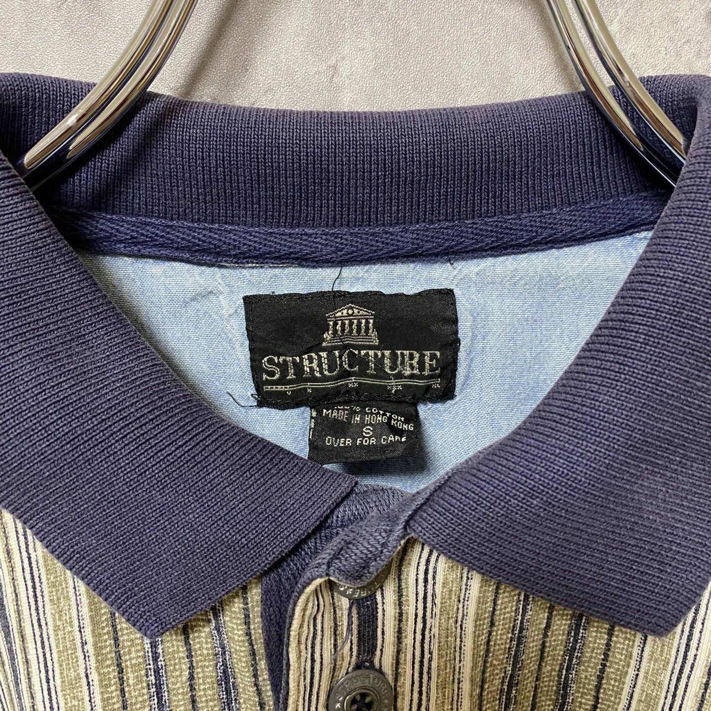 古着 used STRUCTURE 半袖ストライプ柄ポロシャツ ボタン付き 総柄 レトロデザイン ネイビー Sサイズ
