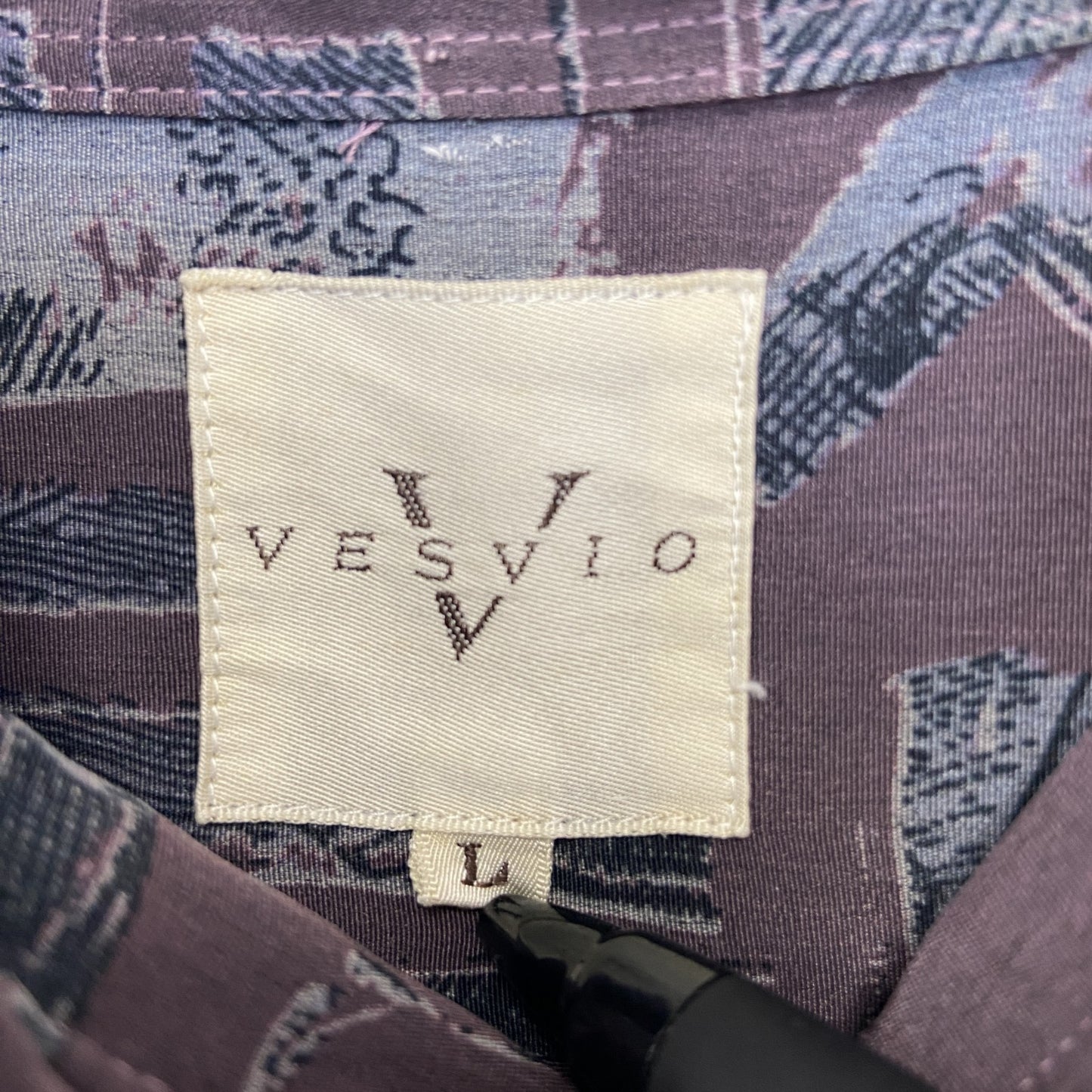 古着 used VESVIO ベスビオ 長袖プリント柄シャツ サブカル 襟付き 総柄 個性的 レトロ 紫 パープル Lサイズ