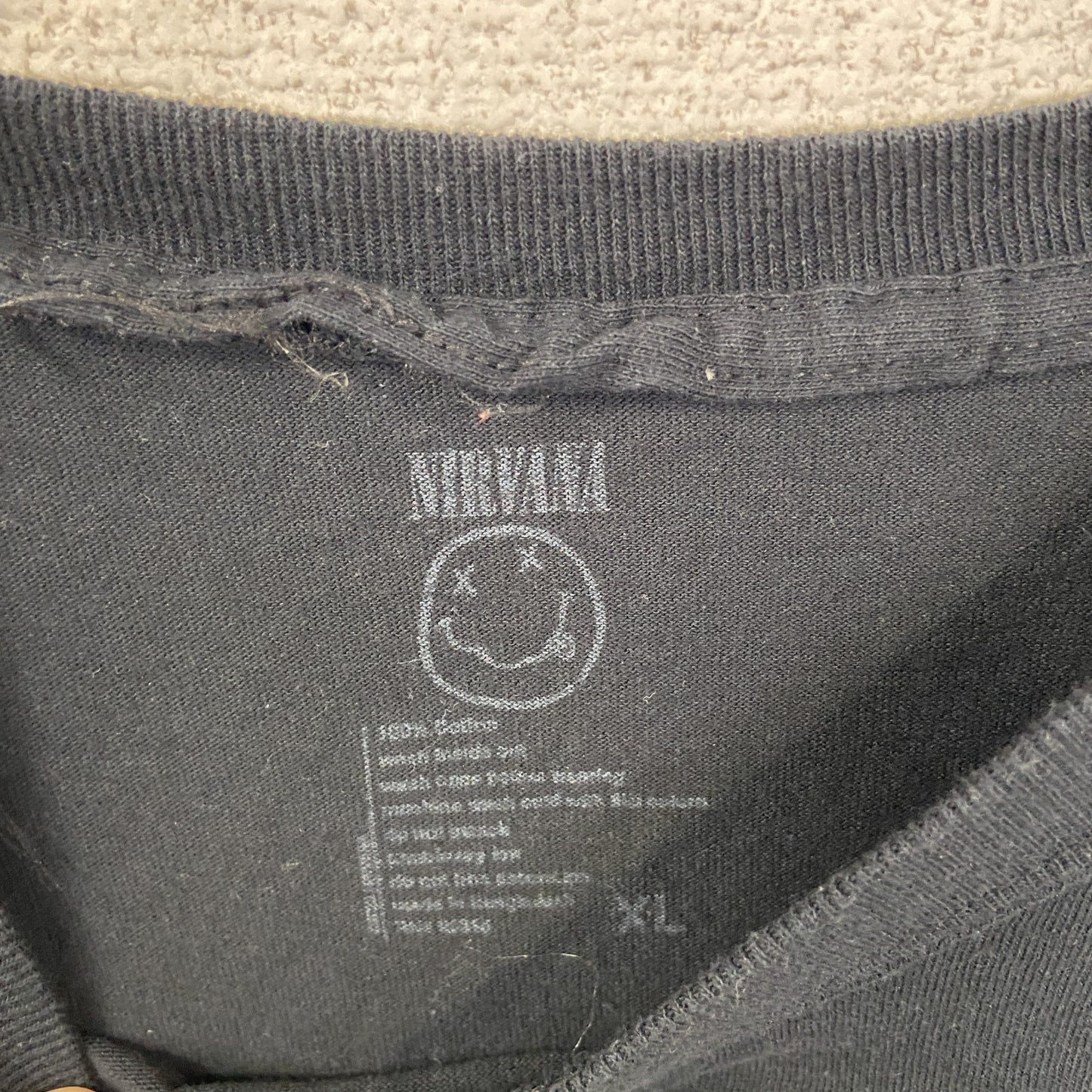 古着 used NIRVANA ニルヴァーナ 半袖プリントバンドTシャツ レトロ スマイルプリント クルーネック 黒 Mサイズ