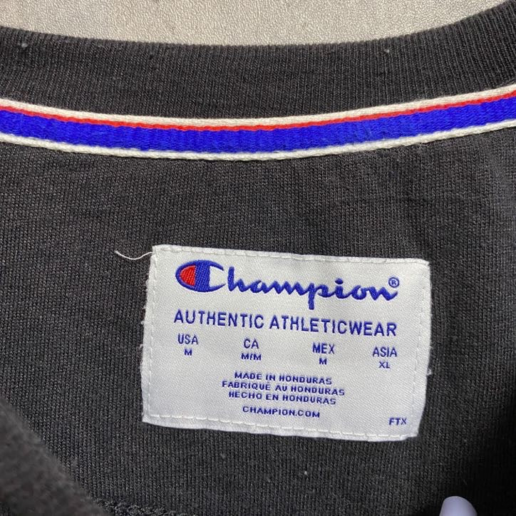 古着 used Champion チャンピオン 長袖スウェット トレーナー ロゴプリント 黒 ブラック クルーネック Mサイズ