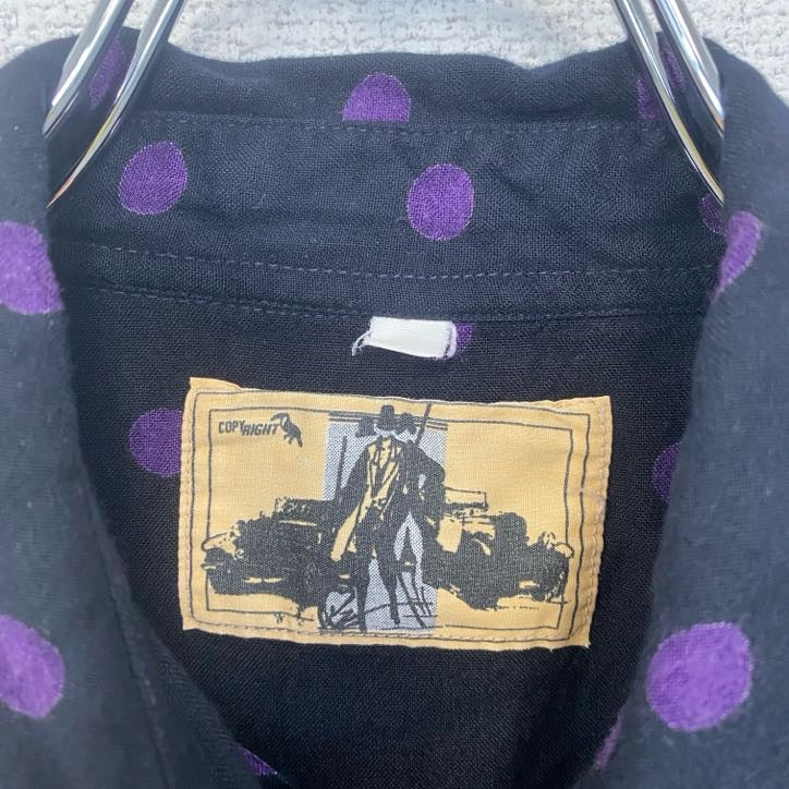 古着 used COPY RIGHT 長袖プリント柄シャツ ドット 水玉 レトロデザイン 胸ポケット 黒 ブラック 紫 パープル