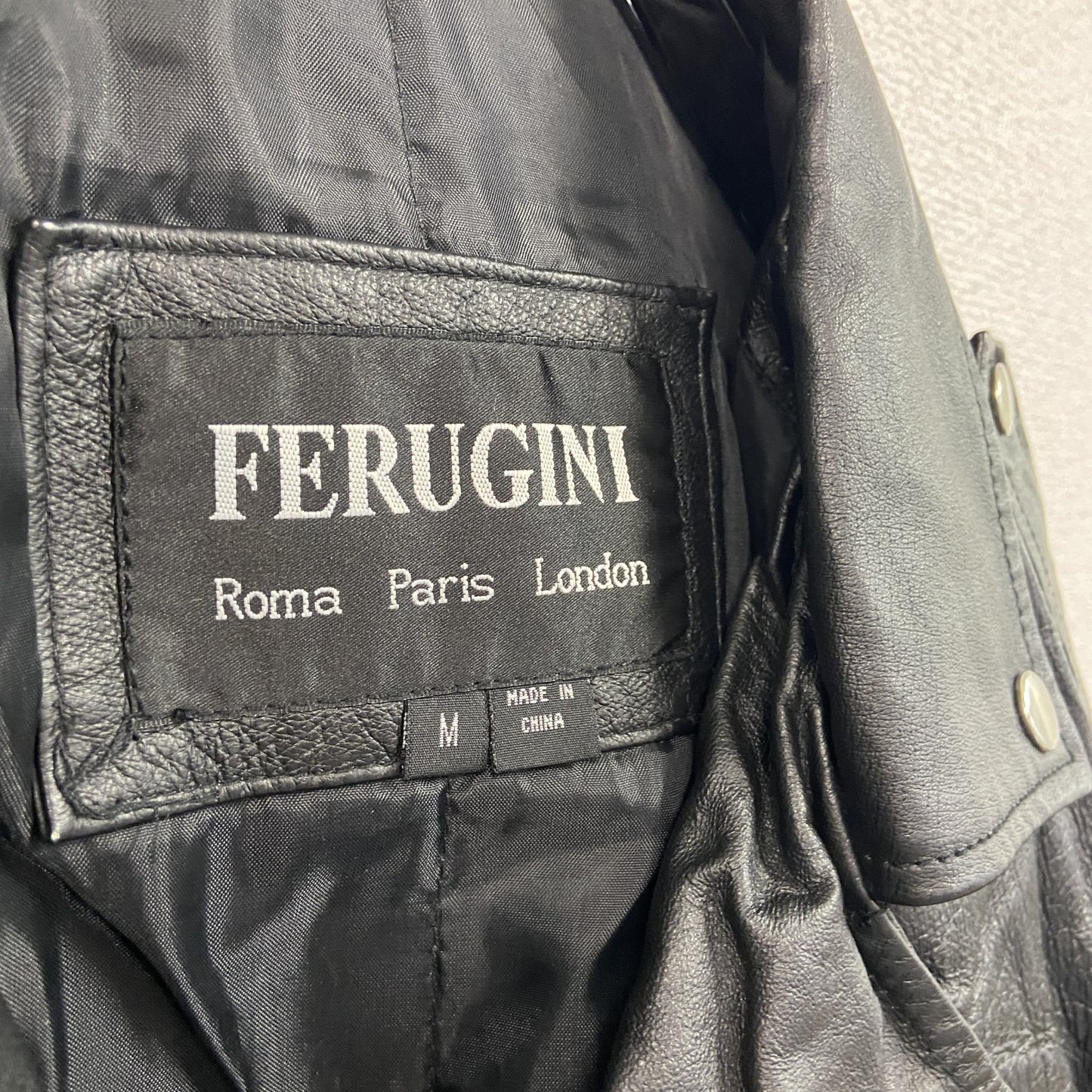 FERUGINI レザージャケット/シングルライダースジャケット 黒 ブラック Mサイズ
