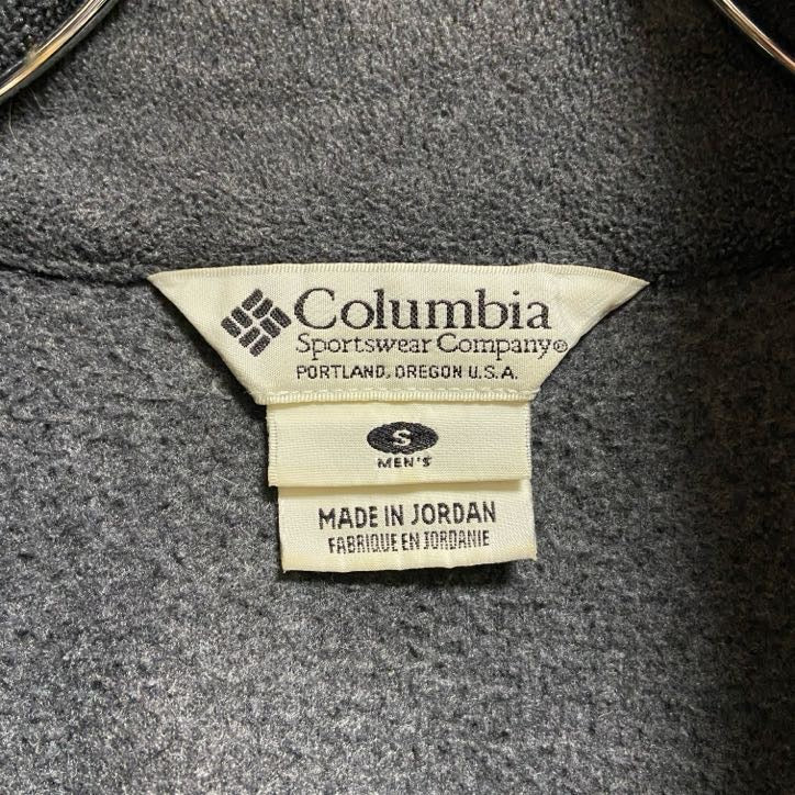 古着 used Columbia コロンビア 長袖ジップアップフリースジャケット ブルゾン ワンポイント刺繡 グレー Sサイズ