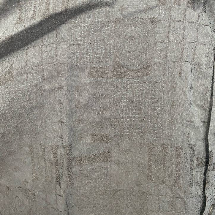 古着 used 長袖総柄シャツ レトロデザイン 個性的 シック 幾何学模様 胸ポケット 黒 ブラック Lサイズ
