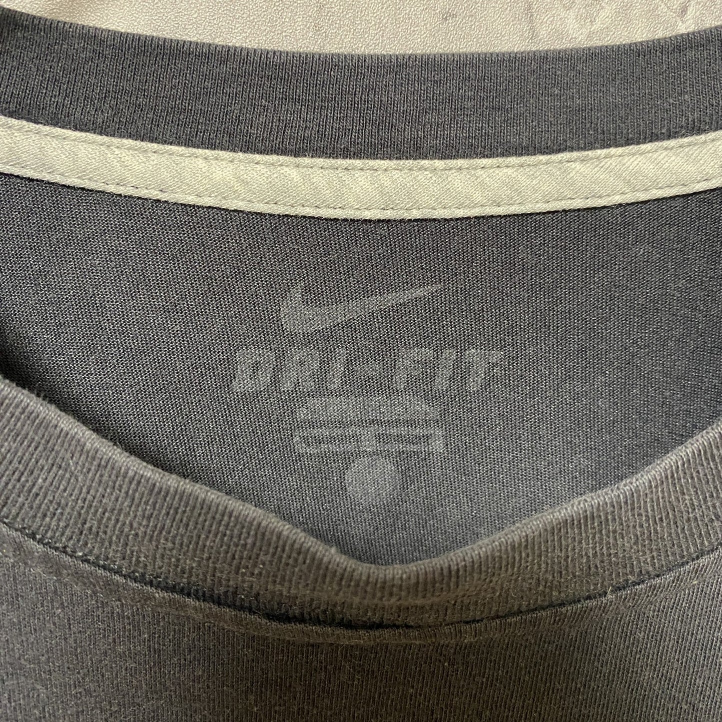古着 used NIKE ナイキ 半袖クルーネックロゴプリントTシャツ 黒 ブラック DRY FIT スポーティー Lサイズ