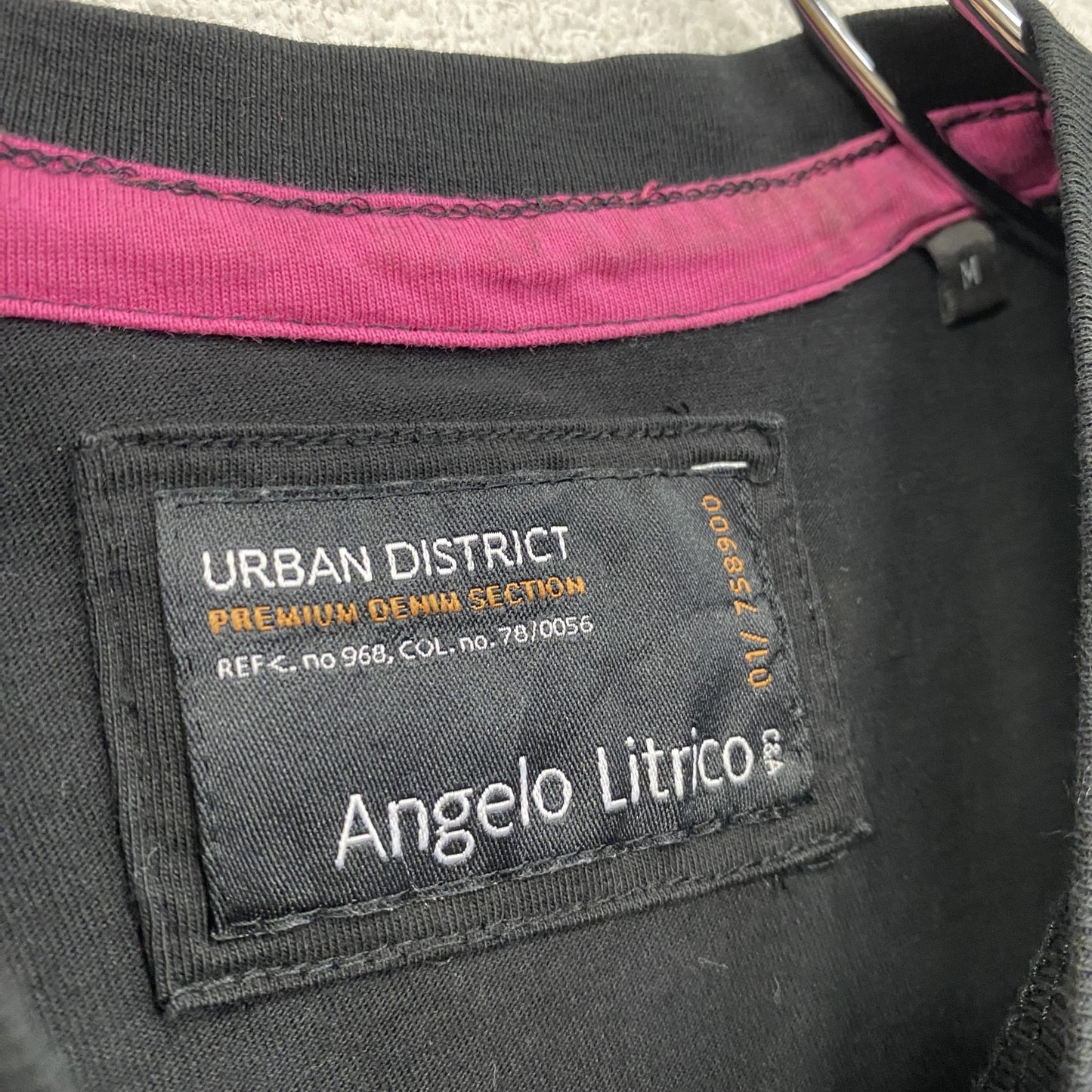 Angelo Litrico 半袖プリントTシャツ 黒 ブラック